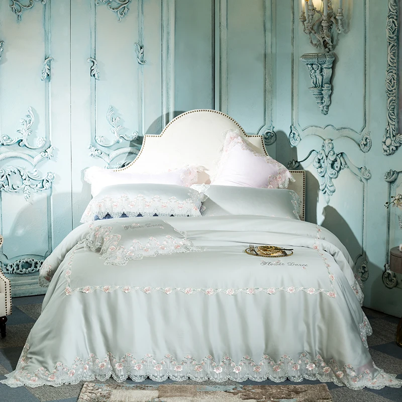 4Pcs Tencel embroidery Luxury summer Bedding Sets/Bedclothes King Queen size Duvet Cover Bed