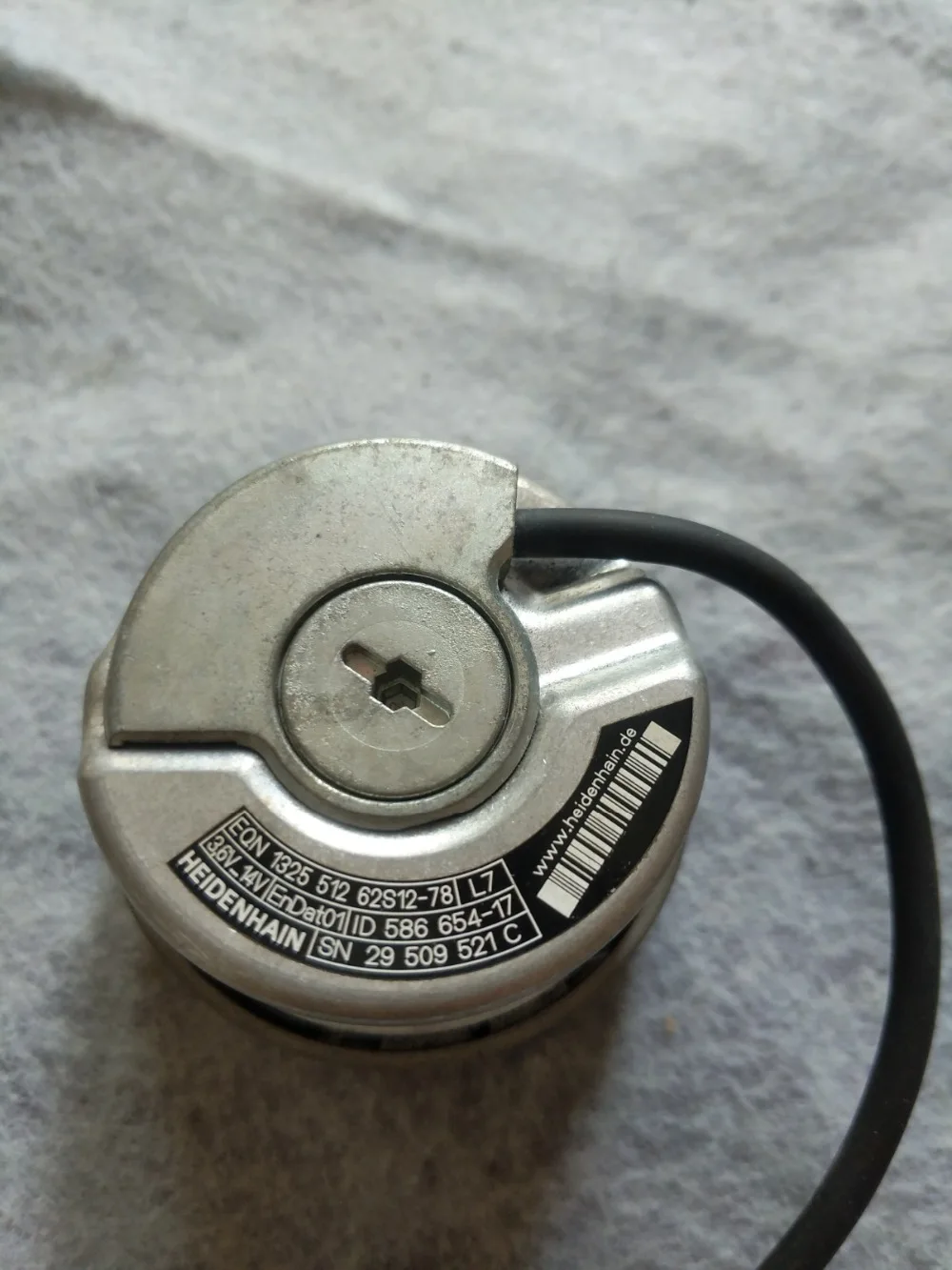 EQN 1325 512 62S12-78 ID 586 654-17