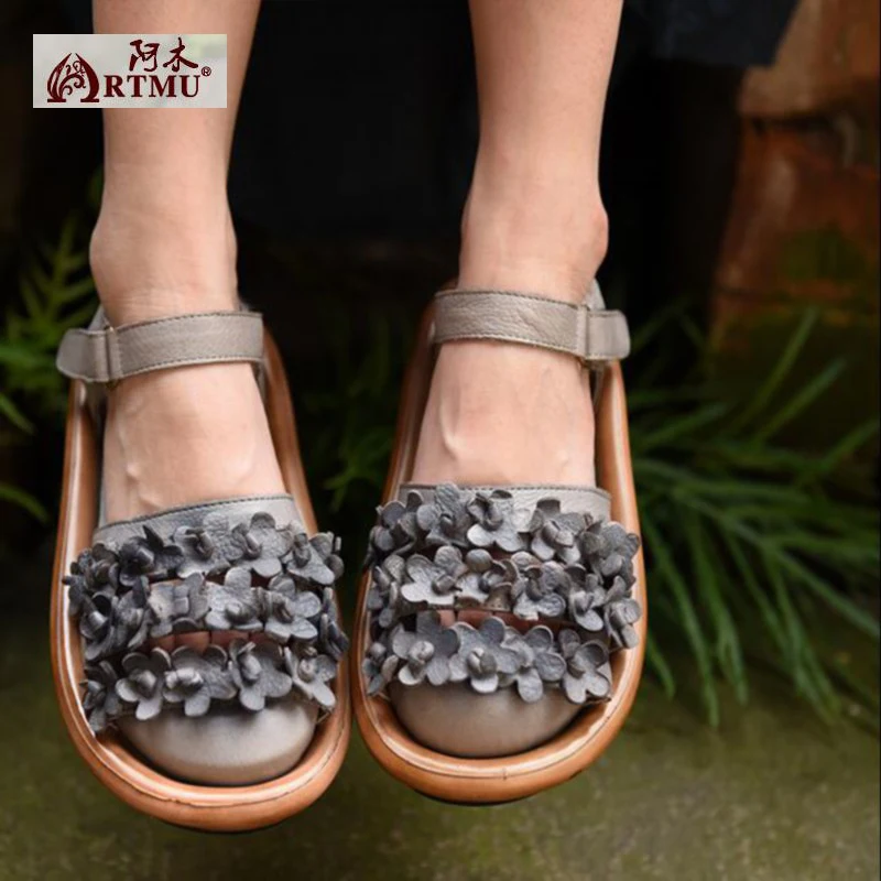 hand made female sandals