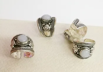 

5pcs / lot Excellent Old Tibet Silver Carved rings white Moonstone Stone Ring Adjustable Gift , 5 rings