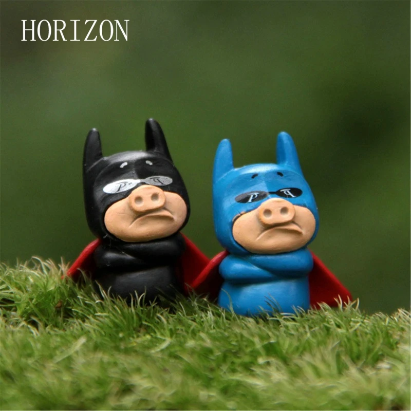 Goedkoop 2 stks partij Pig Man Anime Action Figure Micro Landschap Tuin PVC Model diy Stof Plug Pop Gift Decoratie Ornament