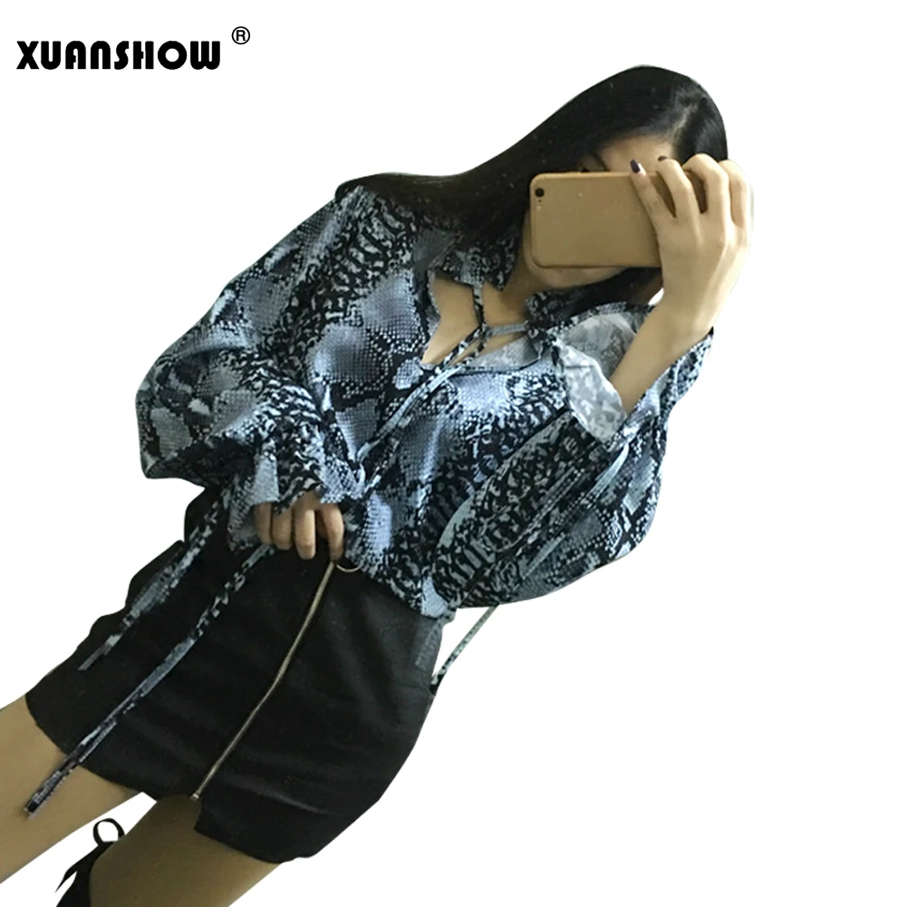 XUANSHOW Blusas Mujer De Moda Modis Flare рукавом V образным вырезом оборками Женская блузка со змеиным принтом шифон кружево до футболка Femme