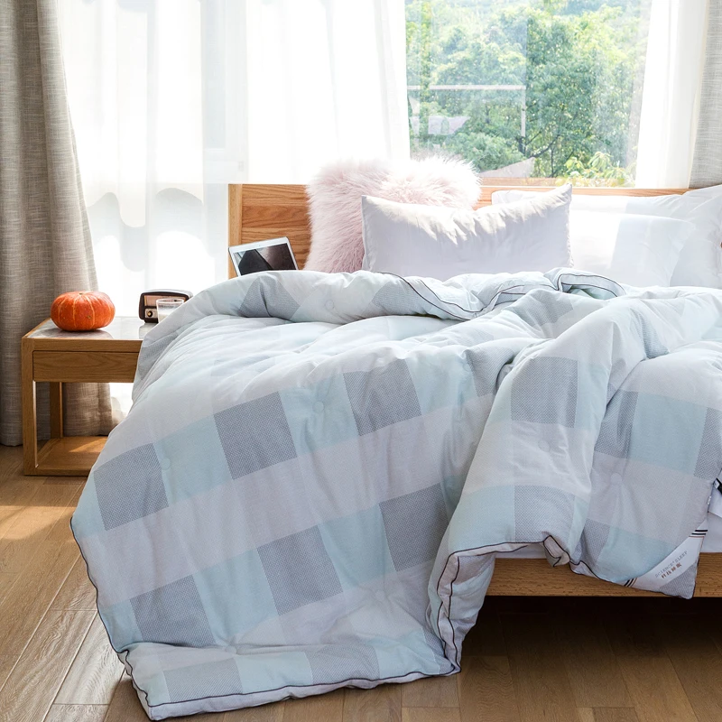 

2018 Simple Style Plaids Thick Winter Comforter Quilting Sanding Cotton Fabric Polyester Filler Queen King Size Brushed Fabric