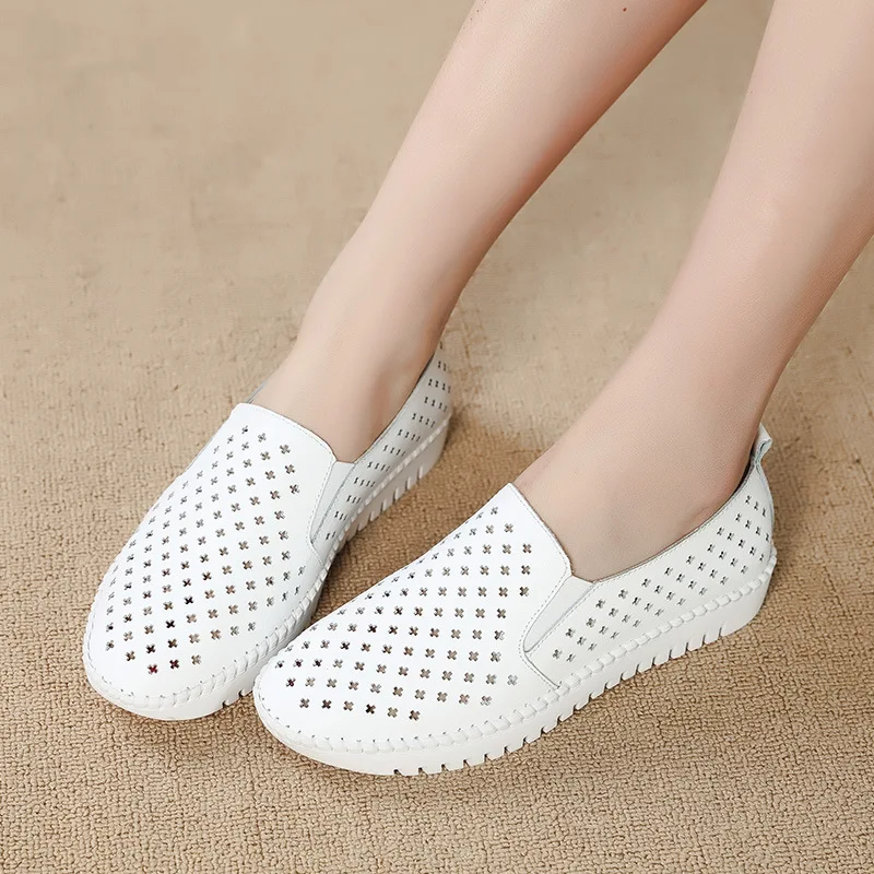 

2019 Factory direct 2019 spring and summer new good quality casual shoes Korean version of the wild flat bottom shoes DM15