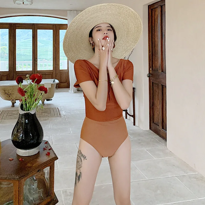 Женский пляжный купальный костюм размера плюс, сексуальный цельный купальный костюм с открытой спиной и коротким рукавом, женский купальник