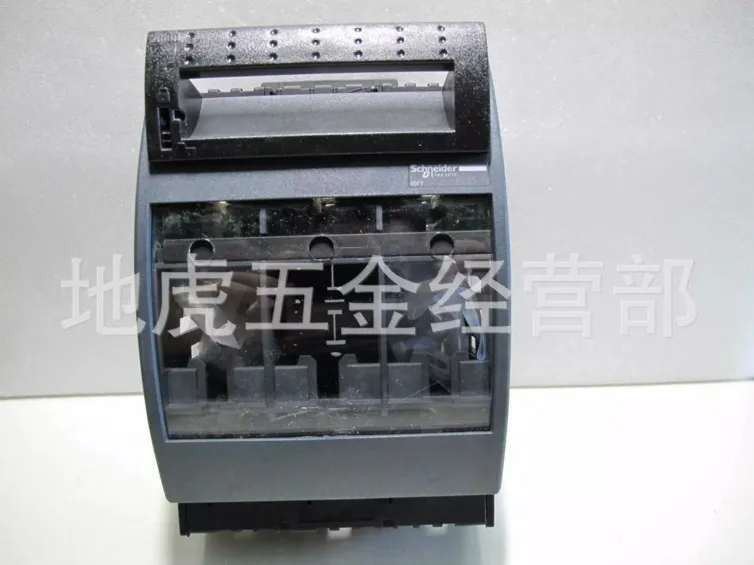 

ISFT630 3P Schneider fuse disconnector LV480767