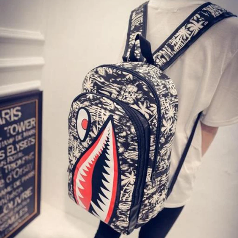 

2019 New Men canvas backpack Shark print big mouth travel backpack Personality Unisex bag Famous Popular Fashion Backpacks
