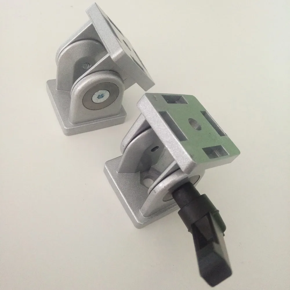 movable hinge 8