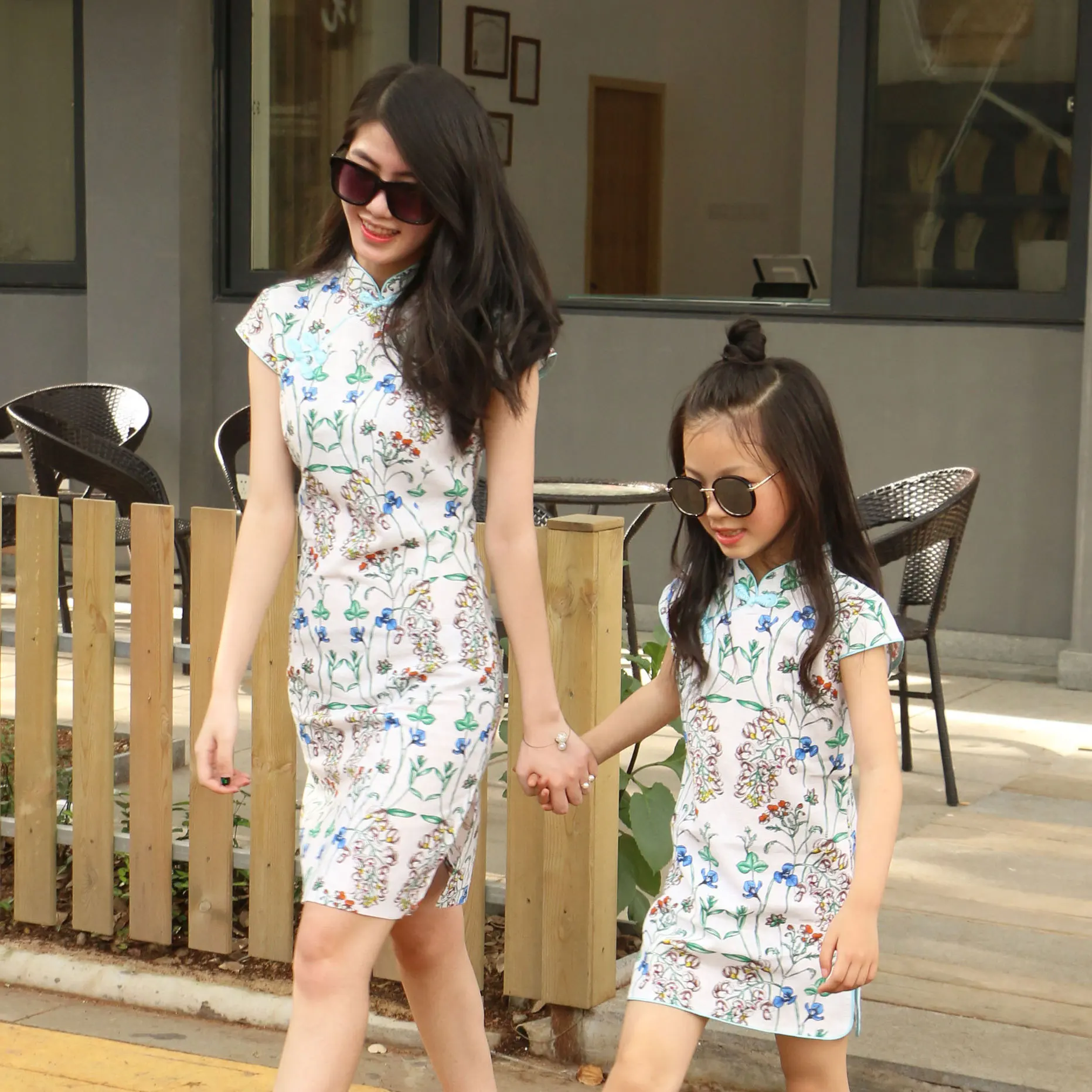 Cheongsam для девочек малышей детей костюм Тан родителей детское платье Qipao юбка мамы.