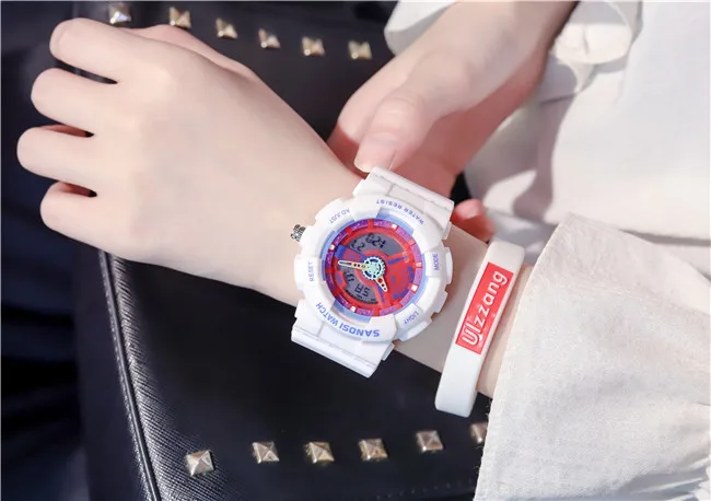 Часы студентка Ins ветер Корейский издание Простой тренд моды водостойкий досуг спортивные электронные часы Силиконовые часы
