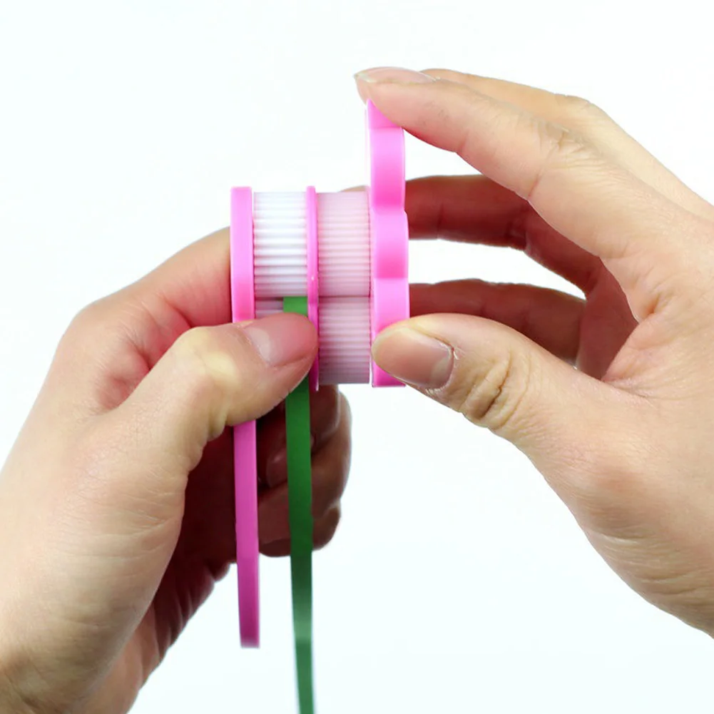 

Portable Paper Slip Art Screw Fixed Rustproof Flower Hand-operated ABS Wave Shape Quilling Tool Candy Color Lightweight Curved