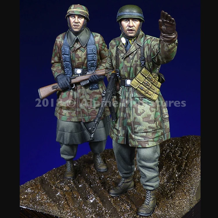 

1/35 Fallschirmjaeger, Set, with 2 different heads, 2 figure, Resin Model Soldier GK, Unassembled and unpainted kit