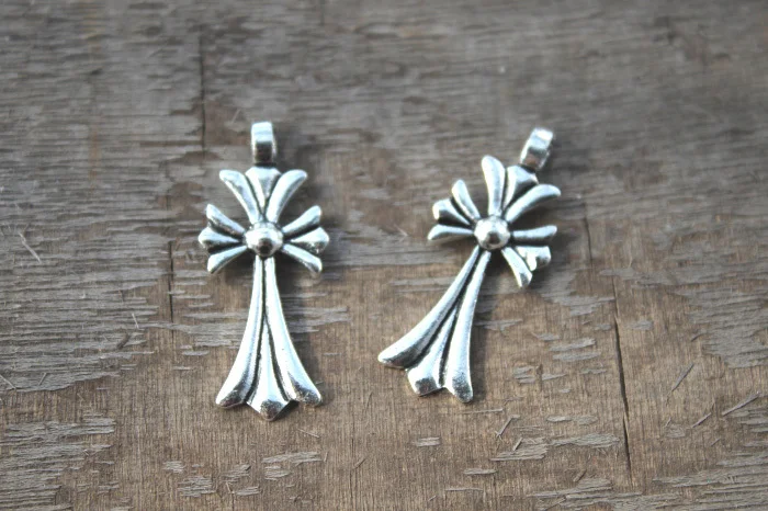 

10pcs Cross charm,Antique Silver Sideways Cross Charm Connector Pendant 33x15mm