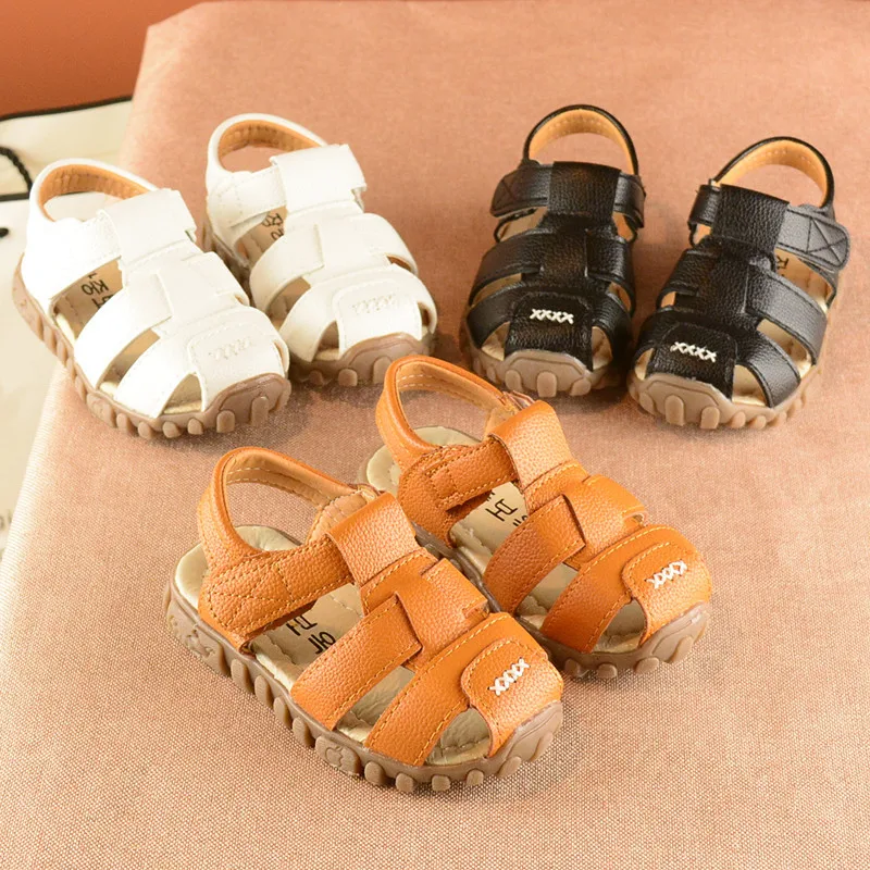 

2019 Spring and summer children's shoes new boys soft bottom beach shoes male baby sports sandals 21--30
