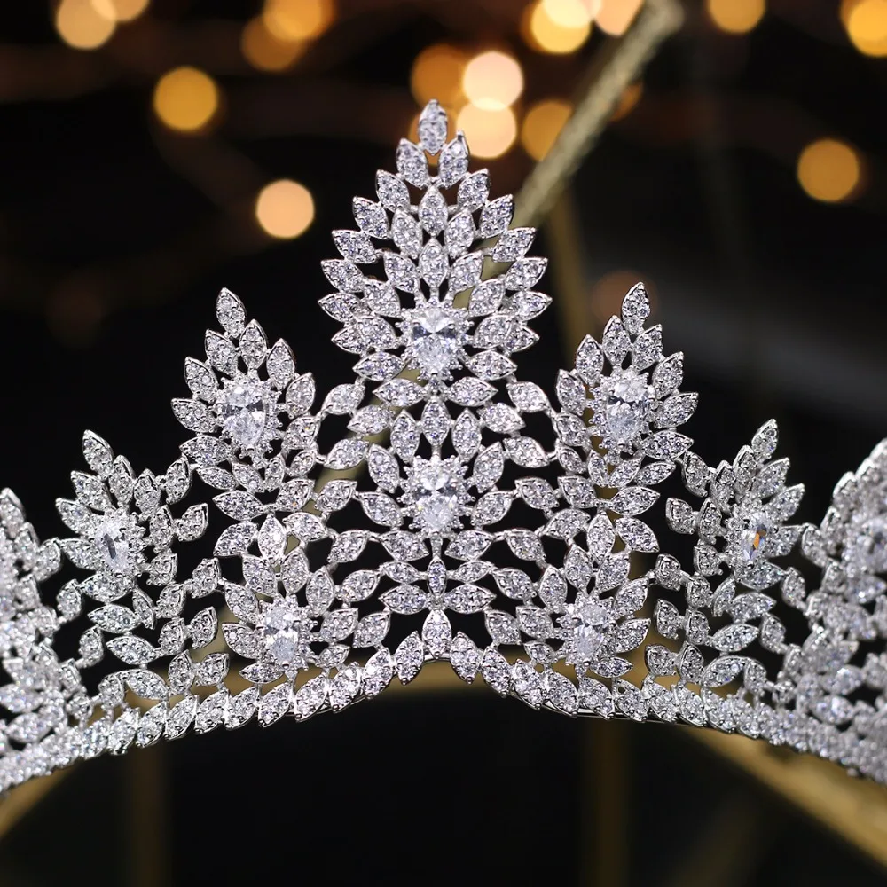 Diadème et couronne ASKm, une princesse à la mode et magnifique, couronnes  de fête d'anniversaire, accessoires de cheveux de mariage pour patients,  couronne de reine - AliExpress, image size:1000x1000