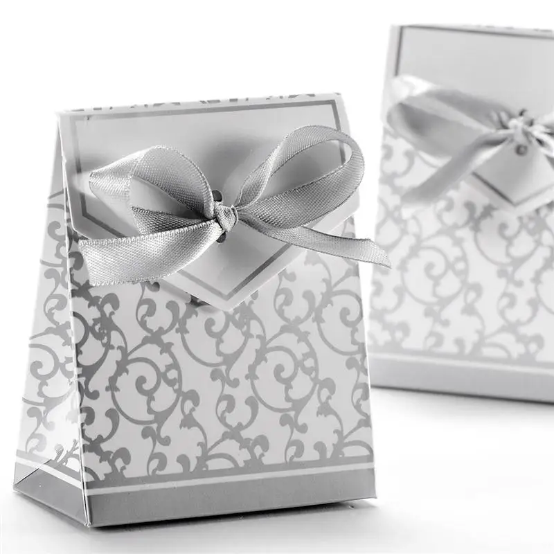 

50pcs Romantic Wedding Favors Decor Butterfly DIY Candy Cookie Gift Boxes Wedding Party Candy Box With Ribbon