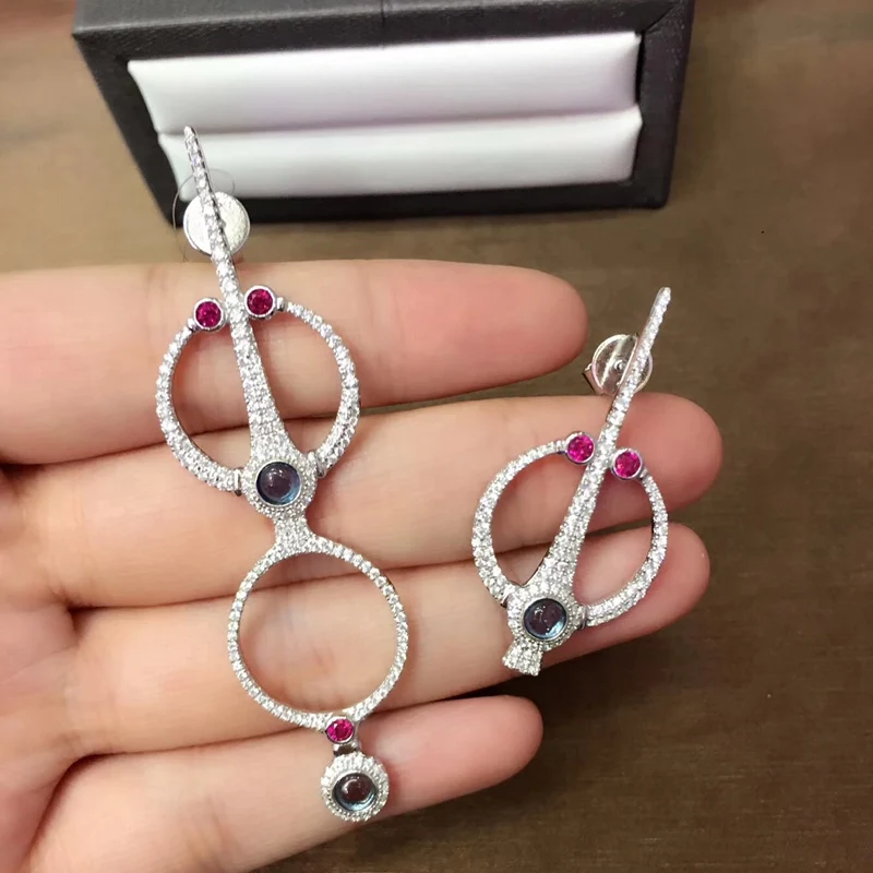 Женские асимметричные серьги подвески из серебра 925 пробы с