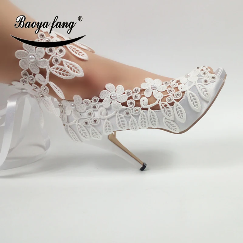 BaoYaFang/Новые модные женские туфли на шнуровке; белые свадебные туфли с цветочным узором; высокие туфли с ремешком на лодыжке; вечерние модельные туфли