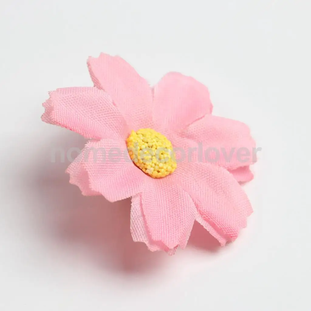 50pcs 4cm Silk Flower Daisies Flower Heads for Wedding/Car/Spring/Home/Garden Decoration Wreath DIY Floral Arts and Crafts