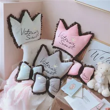 Lucky Boy Sunday Корона бант вышивка мягкая подушка диванная подушка бант Автомобильная подушка для шеи Расслабляющая девушка украшение комнаты