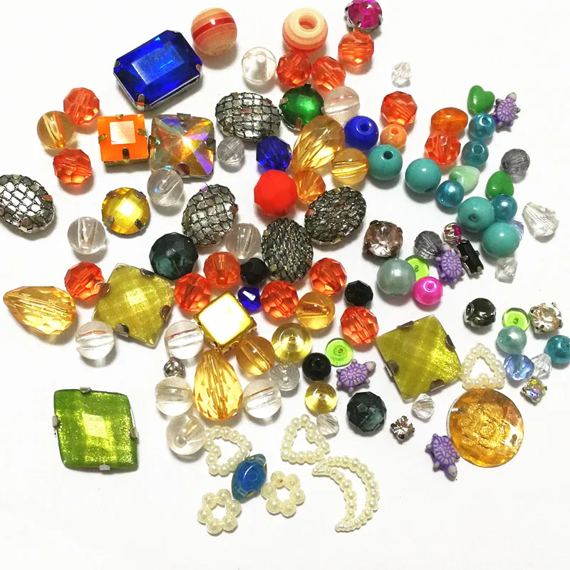 Randomly Send 10 Pieces Elegant Beaded 3D Colorful Garment Decorative