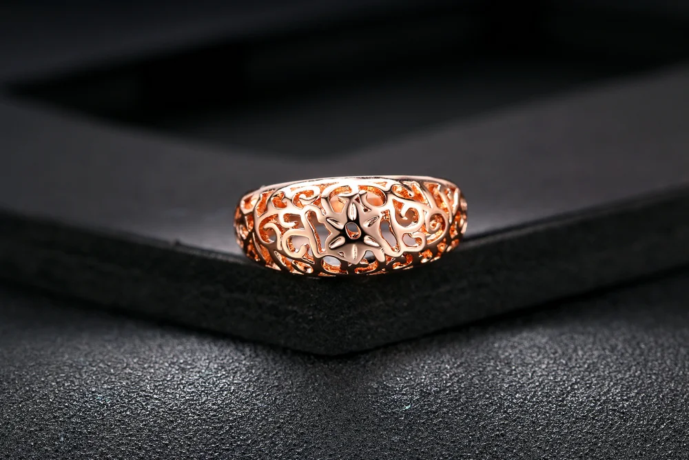 Классический дизайн розовое золото цвет металлический цветок полые кольца модные украшения для унисекс юбилей DWR281M