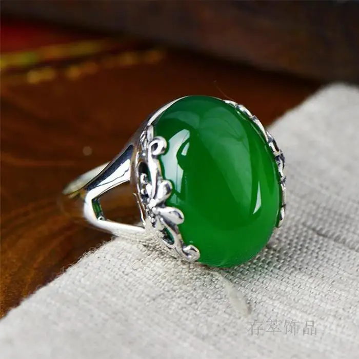 

S925 Sterling Silver Silver Hand inlaid natural ice green chalcedony ring ring beautifully carved female sweet wrapping