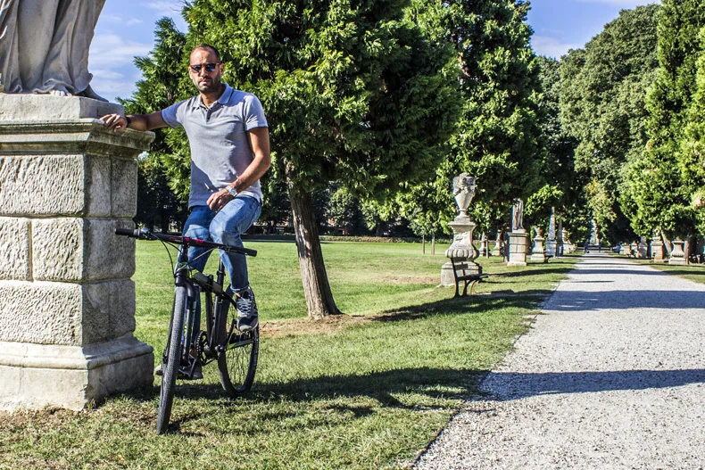 Flash Deal The new 26-inch aluminum alloy folding mountain bike transmission disc folding bike 8