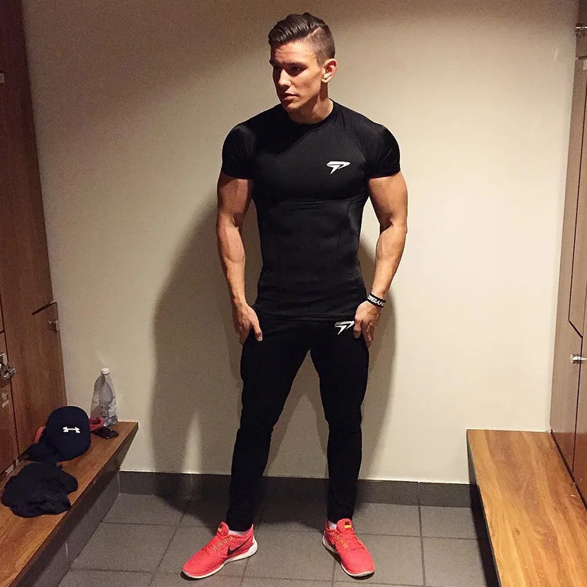 Спортивная футболка спортивная Для мужчин Rashgard быстросохнущая Fit для бега Фитнес