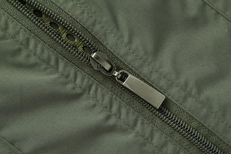 AM135_13