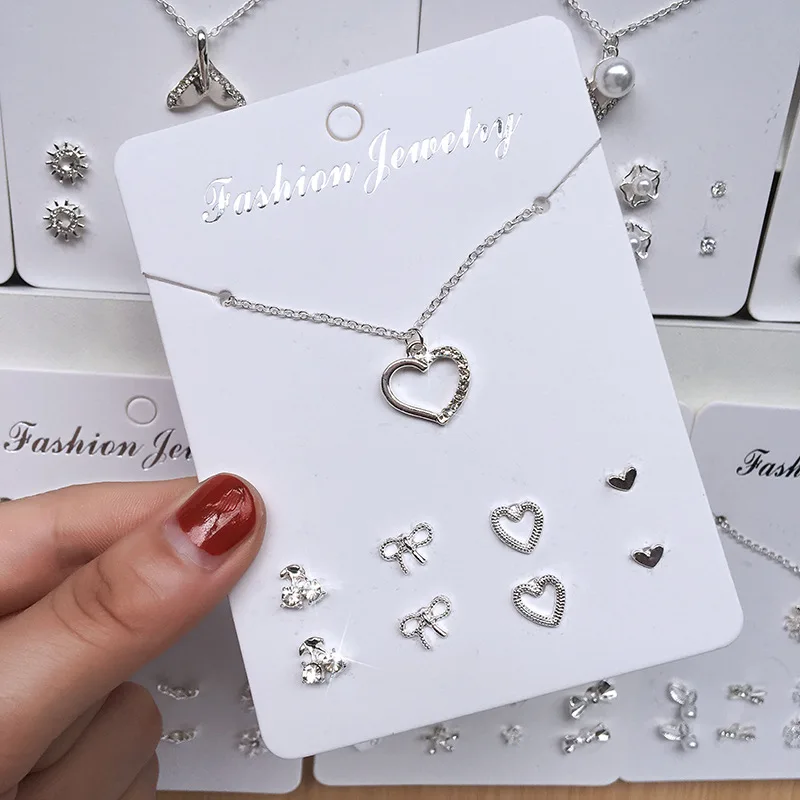 

Ins popular Korean version of the simple and lovely temperament necklace/earrings set