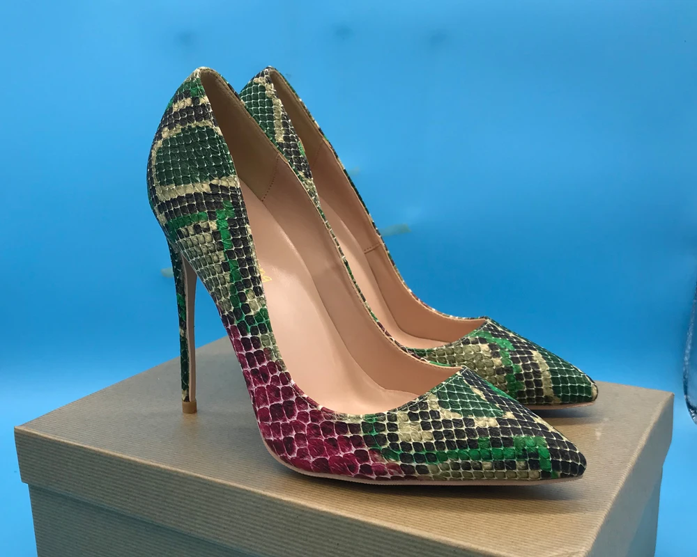 Зеленый отпечаток змеиной кожи Для женщин Высокие каблуки питоновый узор обувь на шпильках в режиме реального Кожаные модельные туфли женские туфли-лодочки
