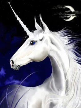 

Newest 3D DIY Diamond Painting Unicorn And Moon Myth Sewing Mosaic Rhinestones Cross Stitch Home Decoration Art Hobby Craft Kits