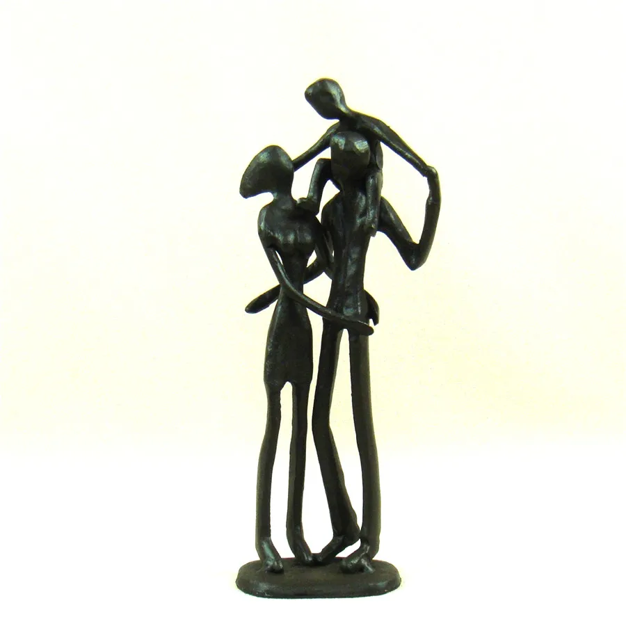 

Abstract Pig Iron Parents and Kid Miniature Handmade Family Love Figure Craftworks Ornament for Home Decor and Birthday Gift