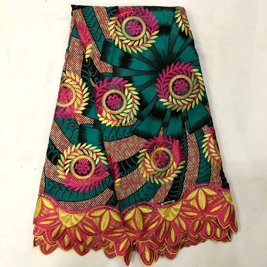 

2019 Newest Style African Wax Print with water soluble fabric 6 Yard Embroidered Nigerian wax Print Mix with Cord Lace for party
