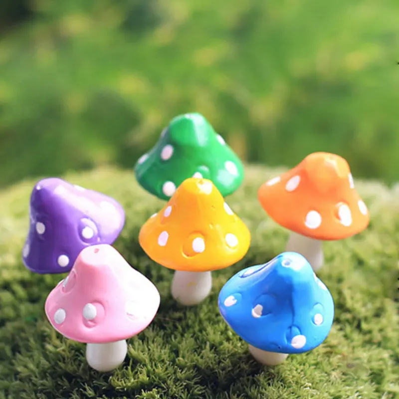 5Pcs Resin Craft Miniature Garden Lawn Ornaments Mushroom Landscape