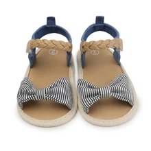 Playtoday Baby пляжные сандалии для малышей обувь новорожденных детские сандали для девочек парусиновая, в полоску, с бантом, милая обувь для девочек с нескользящей подошвой