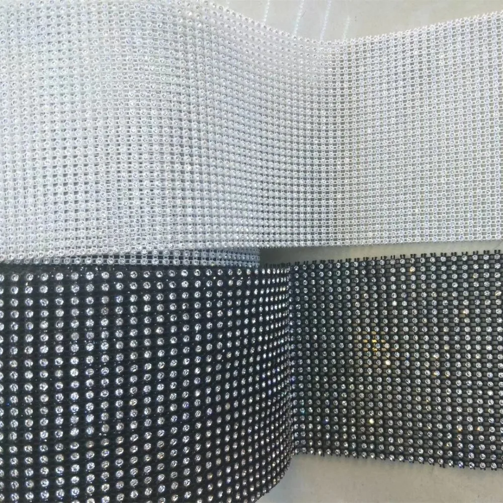 

free shipping plastic mesh trimming 3mm white & black base with crystal clear stones ,stretch style mesh trimming 24 rows