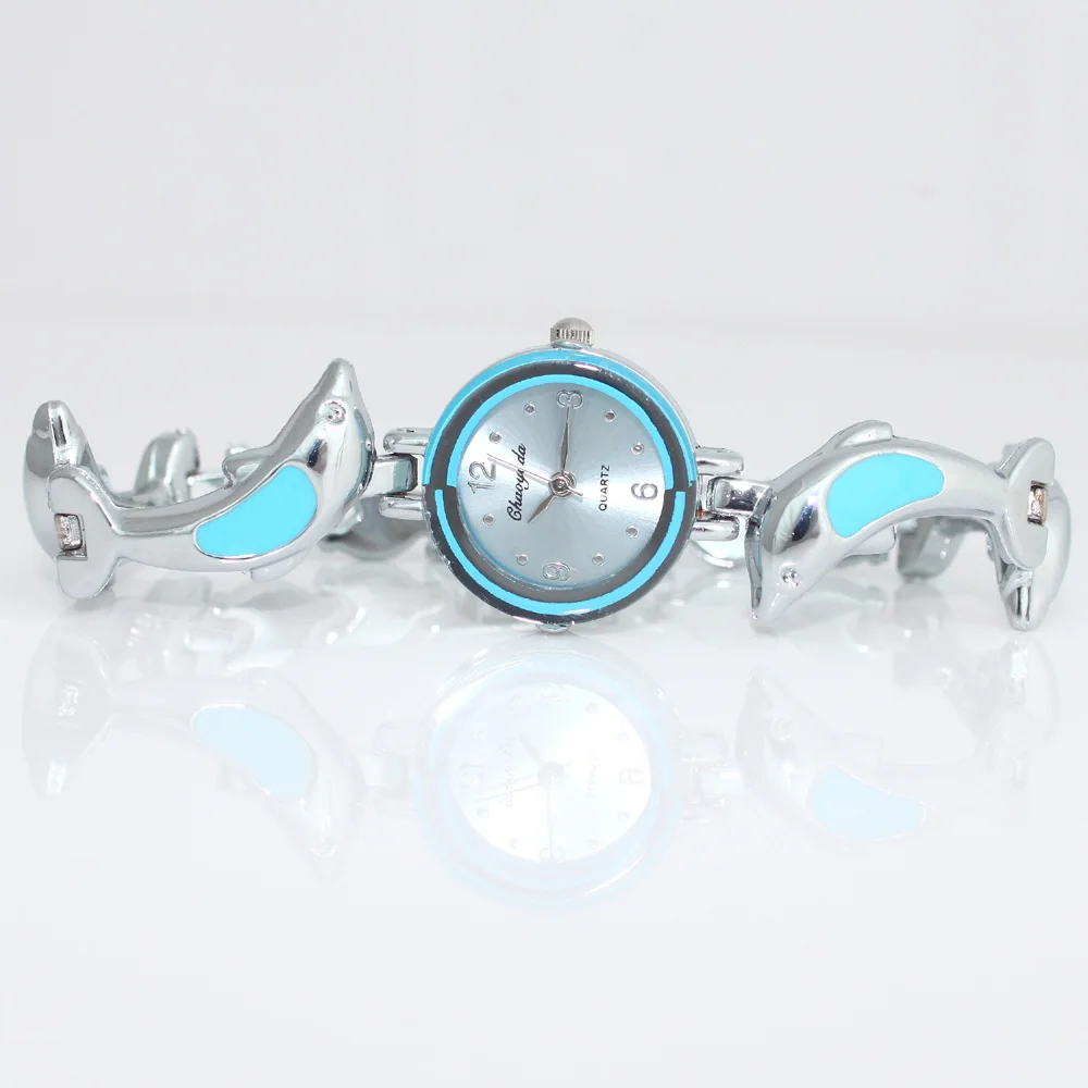 女性のためのクォーツ腕時計,イルカのスタイルのブレスレット,新しい