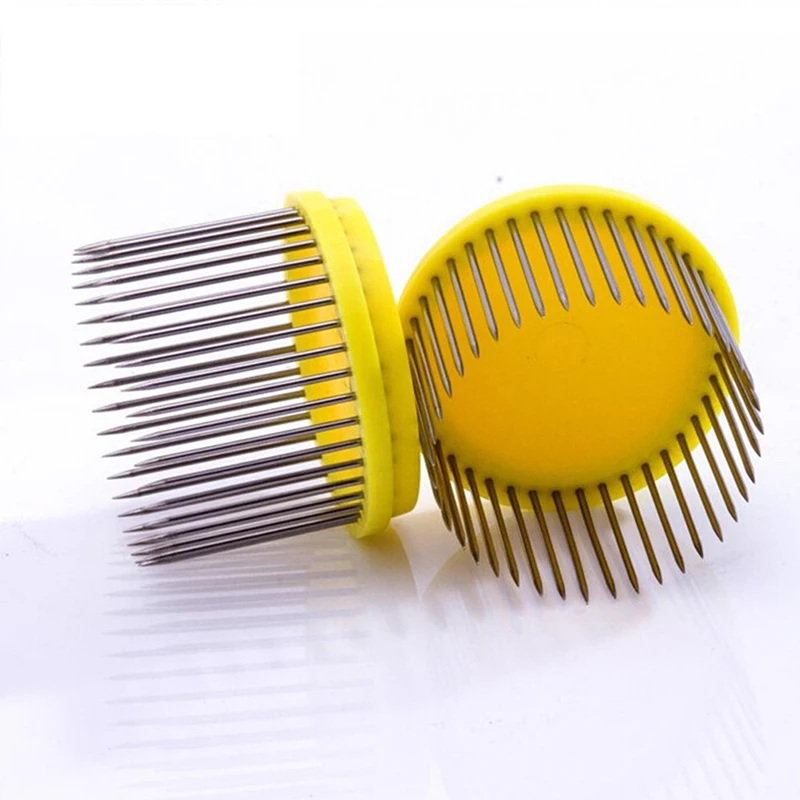 

Beekeeping Equipment Queen isolation cap cage For isolating and keeping the queen safe on the comb Needle Type Queen Bee Cage