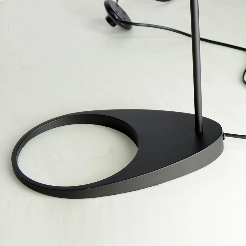 Светодиодные напольные лампы в скандинавском стиле Arne Jacobsen Design AJ для гостиной