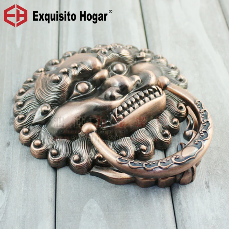 

Antique Wood Doors Iron Door Handle Lion Head Handles Villa Suite Door Knock Hardware