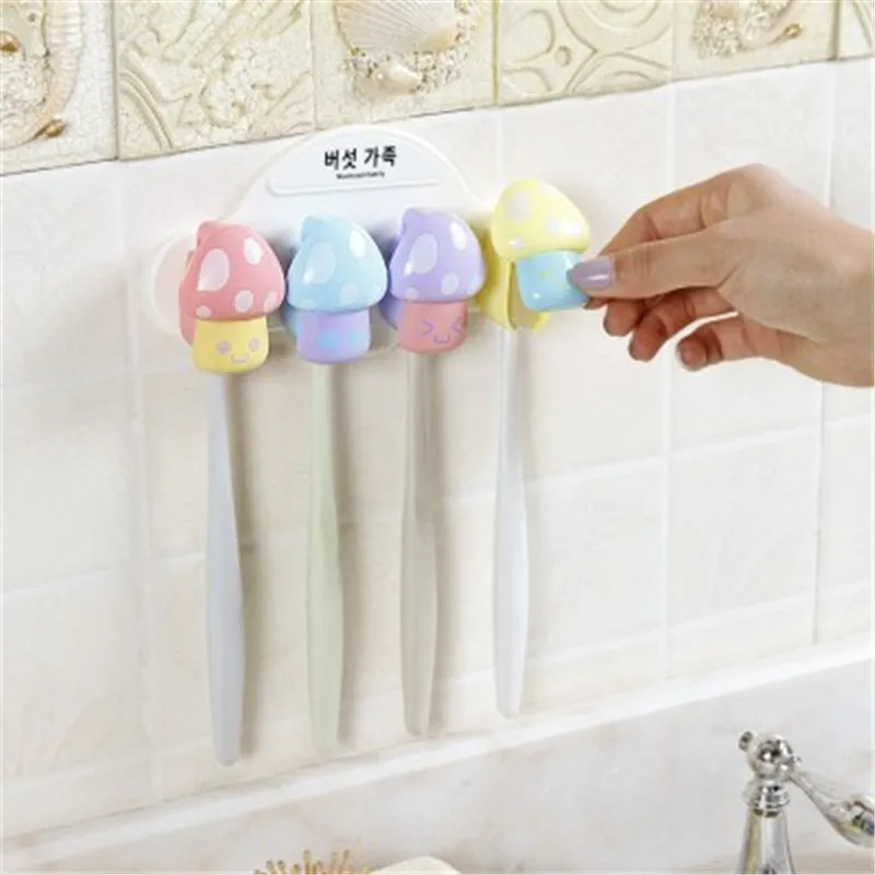 4 PCS/Set Baby Toothbrushes Holder Baby Kid Cute Mushroom Tooth Care Tool Toothbrushes Head Protector with Sucker Suction Holder 4 PCS/Set Baby Toothbrushes Holder Baby Kid Cute Mushroom Tooth Care Tool Toothbrushes Head Protector with Sucker Suction Holder