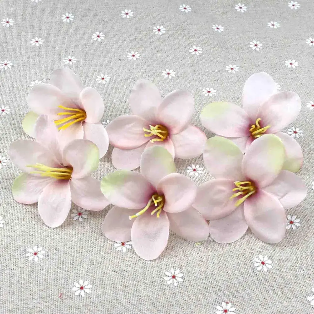 25pcs Light Pink Artificial Lily Silk Flower Heads Bulk Faux flower Wedding Decoration DIY Garland Decorative Fake Flowers 25pcs Light Pink Artificial Lily Silk Flower Heads Bulk Faux flower Wedding Decoration DIY Garland Decorative Fake Flowers