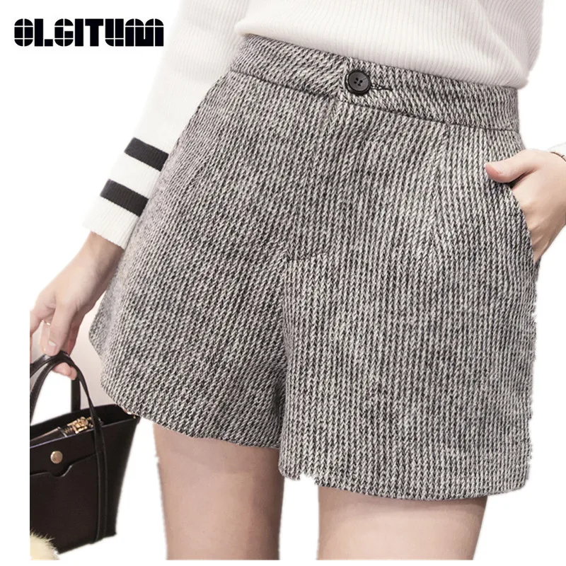 

A Line Fashion Women Shorts Autumn Loose Wide Leg Shorts Casual Female Shorts with Pocket for Winter 3 Colors PT093