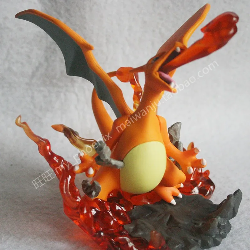 

15cm Large Size Charizard Figures Pokemoning Pikachued Series Action Figure Doll Toys for Children with Box Birthday Gift K103