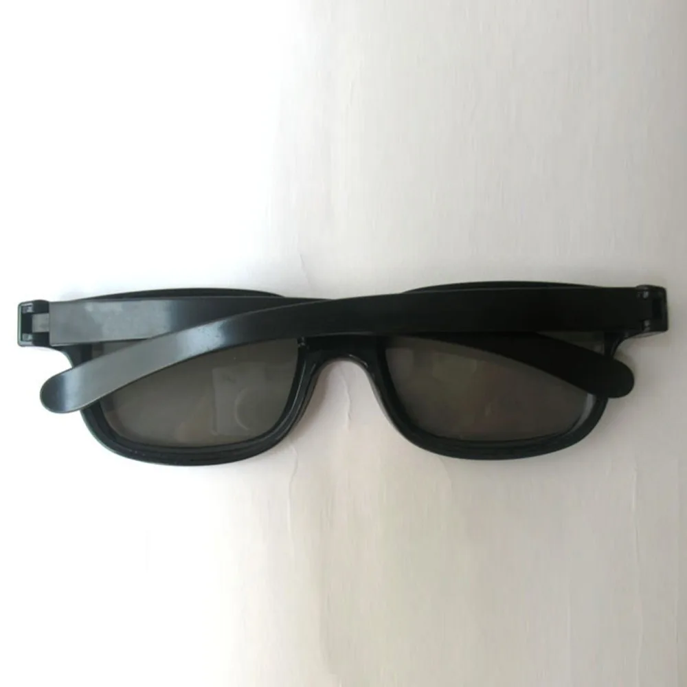 1Pair Polarized 3D Glasses Black Frame For Dimensional Anaglyph Movie Game DVD LCD Video Game Theatre Circular 1Pair Polarized 3D Glasses Black Frame For Dimensional Anaglyph Movie Game DVD LCD Video Game Theatre Circular