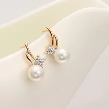 Милый белый комплект из искусственного жемчуга, CZ серьги-гвоздики с клевером для женщин и девочек, дизайн, ювелирные изделия золотого цвета, Kolczyki Orecchini Donna