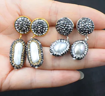 

one pair white freshwater pearl biwa and flat hook earrings wholesale beads FPPJ