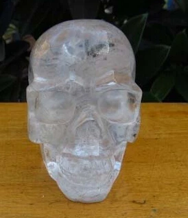 

SHUN 004603++NATURAL CARVED CLEAR QUARTZ CRYSTAL SKULL